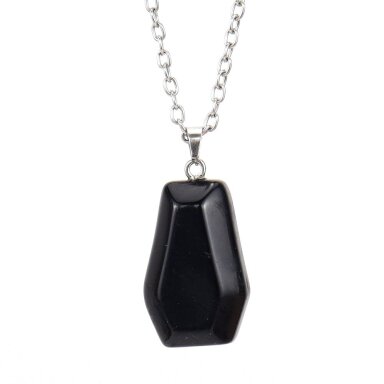 Paprasto stiliaus natūralaus akmens pakabukas. Obsidianas